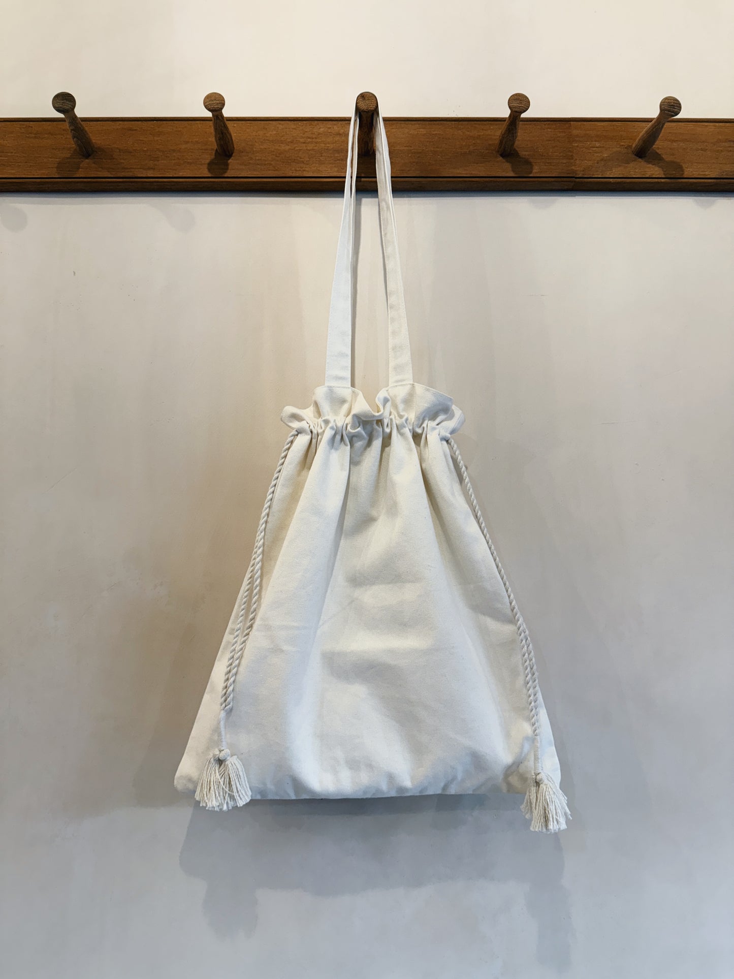Bag #9 ( member 305 )