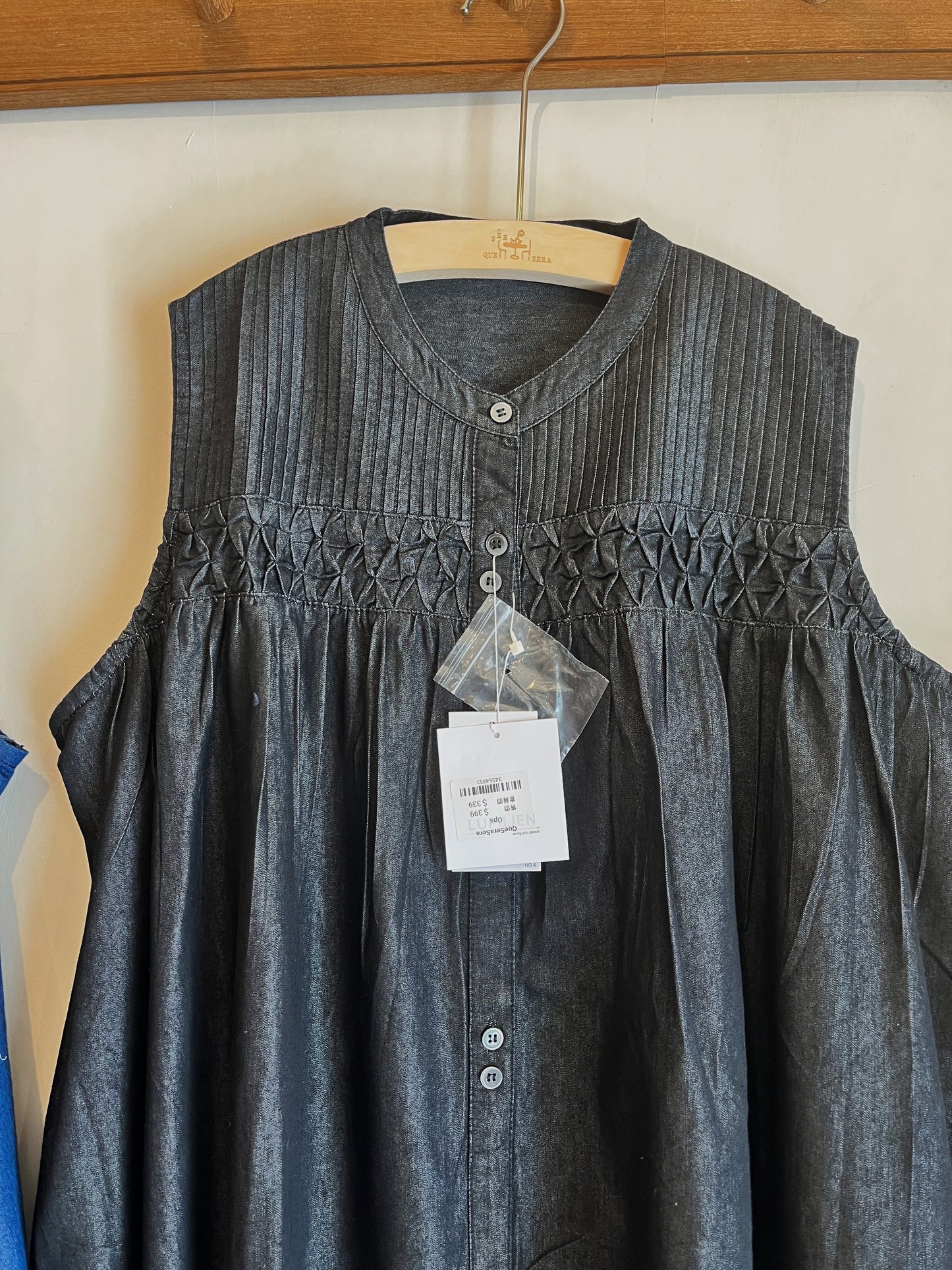 Dress #62 ( member 339 )