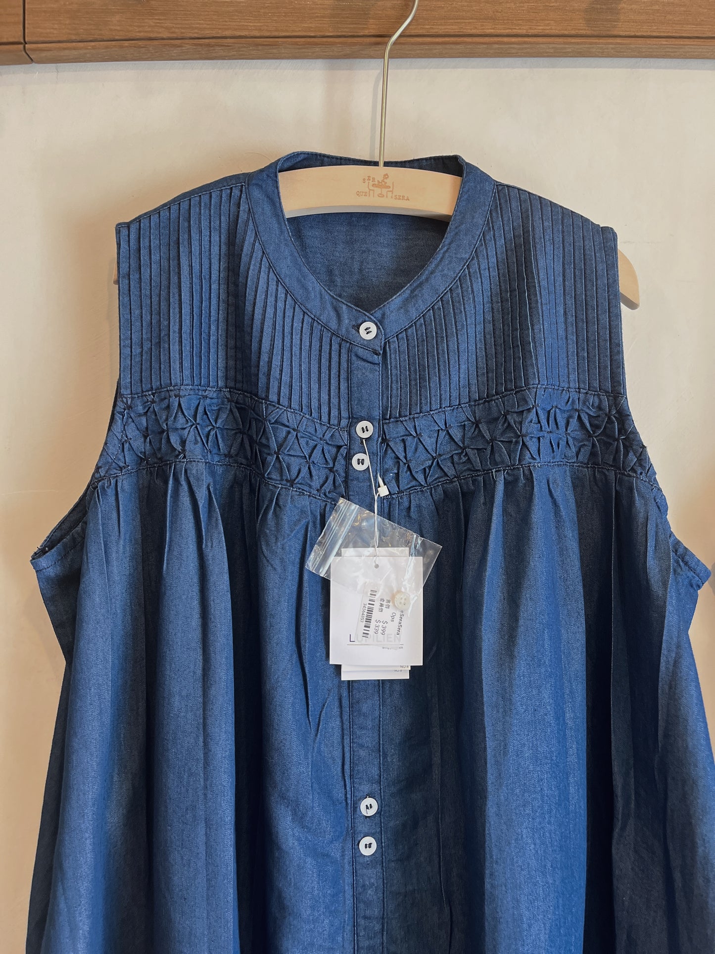 Dress #62 ( member 339 )